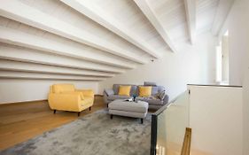 Magione Apartment With Terrace By Wonderful Italy